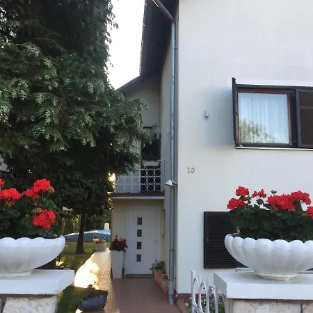 Mia Apartment Vukovar Exterior photo