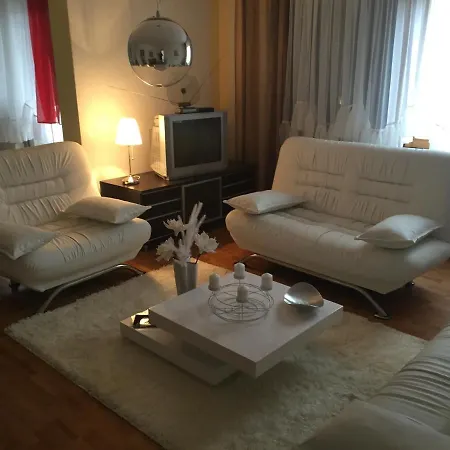 Mia Apartment Vukovar Exterior photo