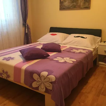 Mia Apartment Vukovar Exterior photo